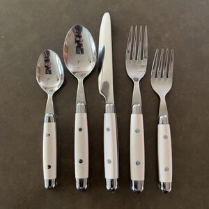 5 Piece Place Setting Stainless Steel Plastic Ivory/White Similar to JUBILEE